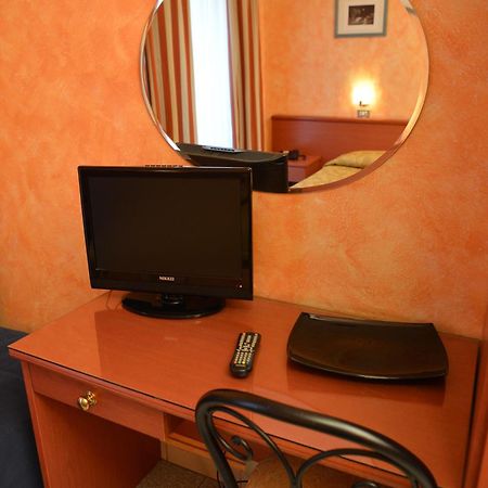 Hotel Aurora Milano Rom bilde