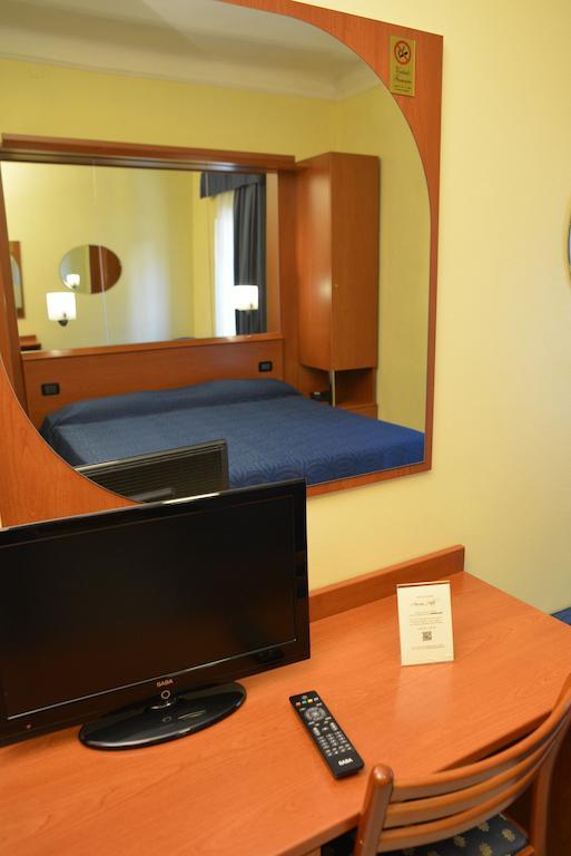 Hotel Aurora Milano Eksteriør bilde